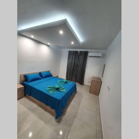 Seaview 2 Double Bedroom Modern Apartment St. Paul's Bay Buitenkant foto
